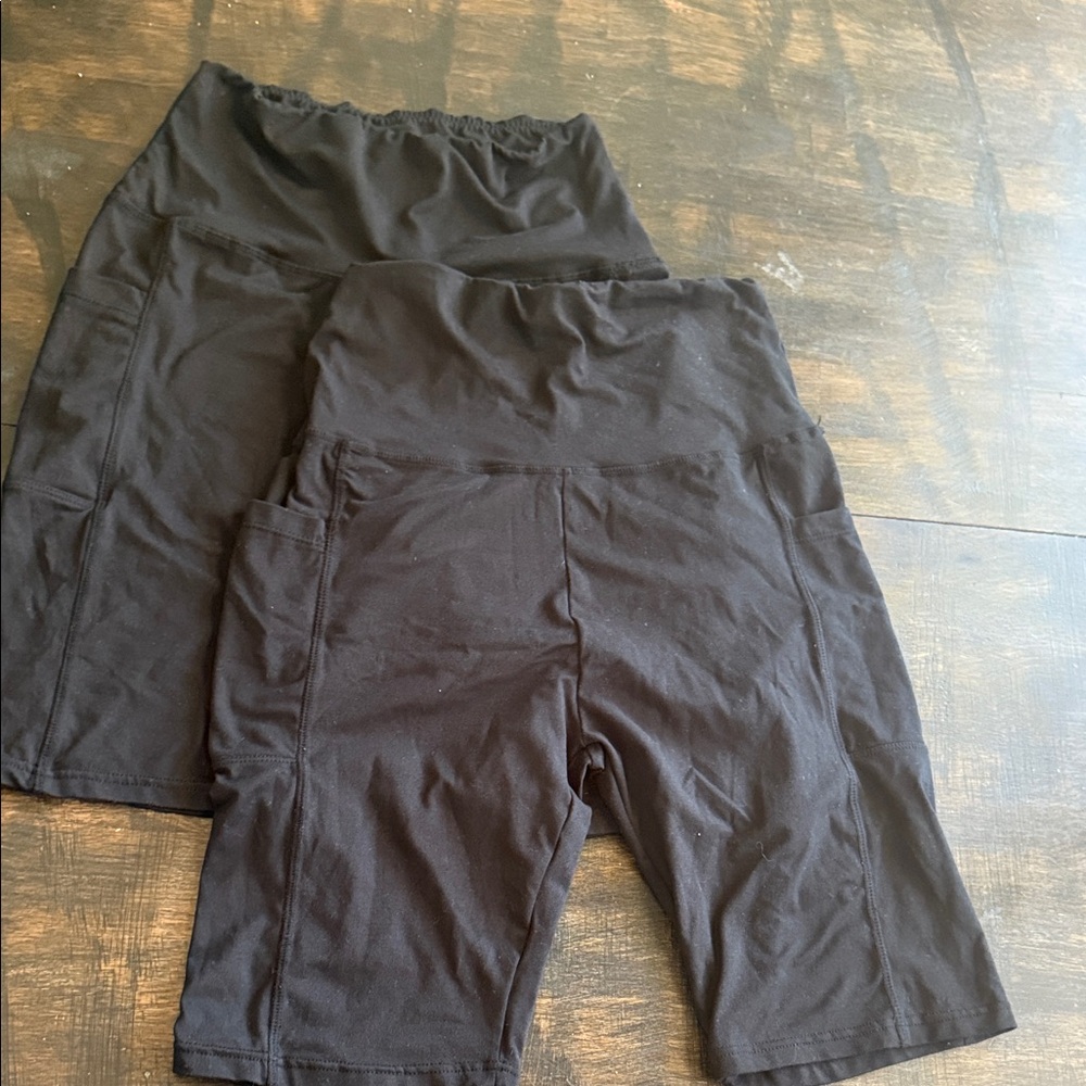 Source Unknown Black Maternity Set
